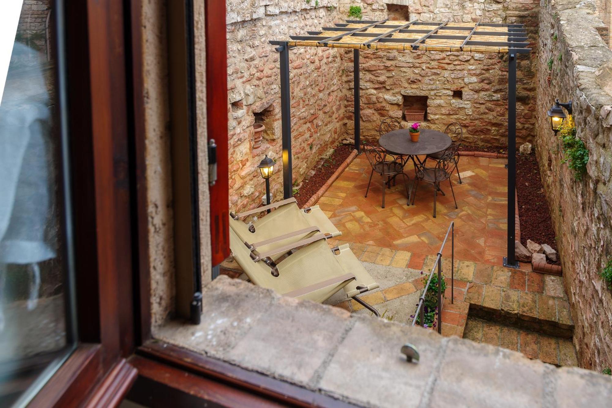 La Piccola Corte Daire Spello Dış mekan fotoğraf